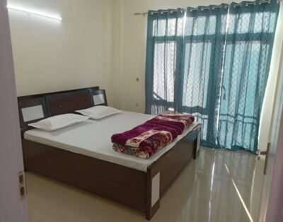 Entire 3BHK Apartment in Omaxe Ananda | Bayweaver Nests | Safe & Spacious Stay in Prayagraj