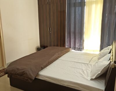 Spacious 2 Bedroom Stay | Near Medanta & Lulu Mall