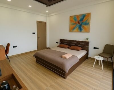 2BHK room