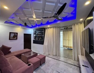 Vista Kove Homestays ( Ayodhya Road )