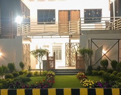 VINTAGE HOTEL & GARDEN